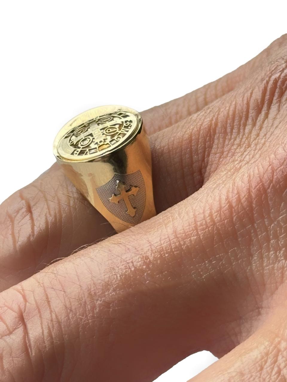 Anel São Bento Ouro 18K (750) - Imagem 3