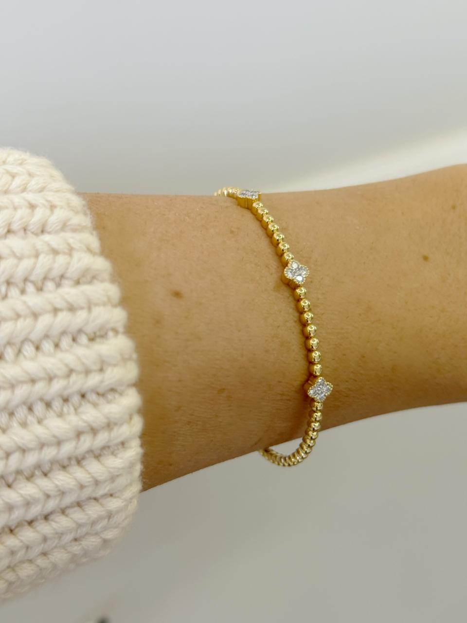 Bracelete Três Trevos Com Brilhantes Ouro 18K 750 - Imagem 2